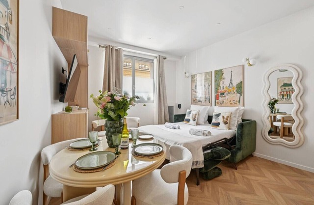 Lavie Maison : Sauna, Hot Tub & AC Close Eiffel