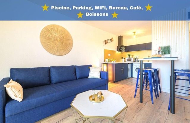 Le Bleu Nuit Piscine Parking Netflix Café