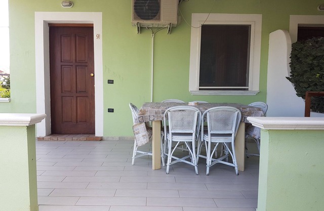 LE CASTELLA RESIDENCE APP. 9