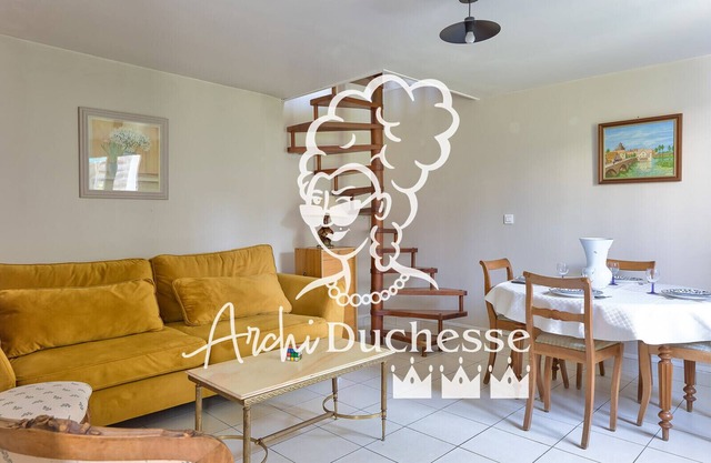 Le chant de Daoud, maison de ville avec jardin et place stationnement