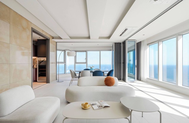 Le Collective Haeundae Paragraf