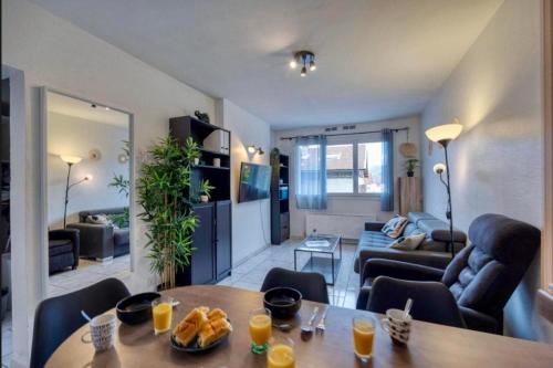 Le Giérois - Gare - Parking