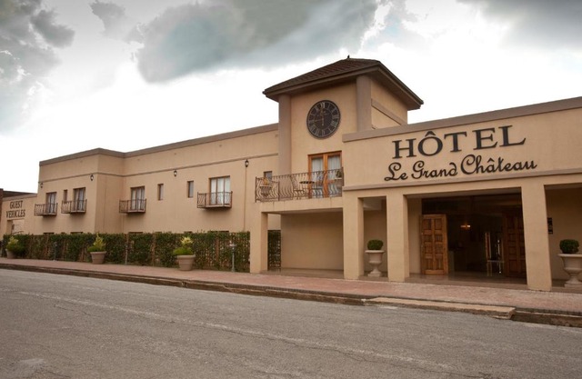 Le Grand Chateau Hotel