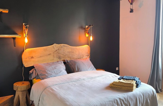 Le Jardin de la Guionie, bed and breakfast on the farm - nature, serenity, walks.