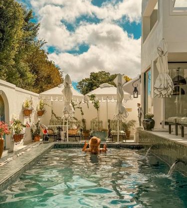 Le Petit Manoir Boutique Hotel