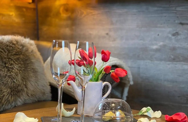 Le Petit Nid D'amour