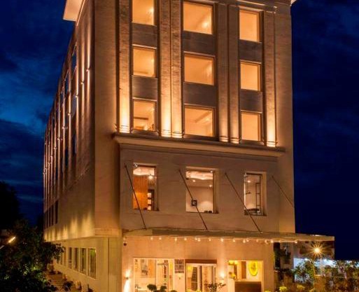 Lemon Tree Hotel Lucknow