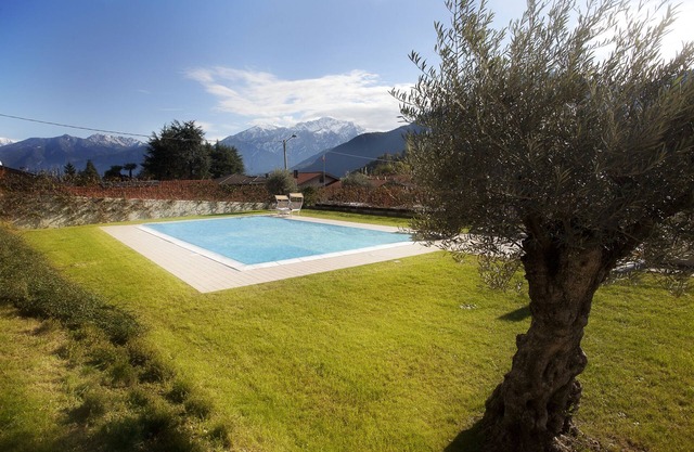 Lenno Terraze Ground Floor Apartment with pool by Italian Apartments