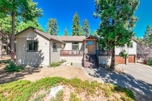 Leopard Lily Lodge Luxe Stays 2 Suites Ac