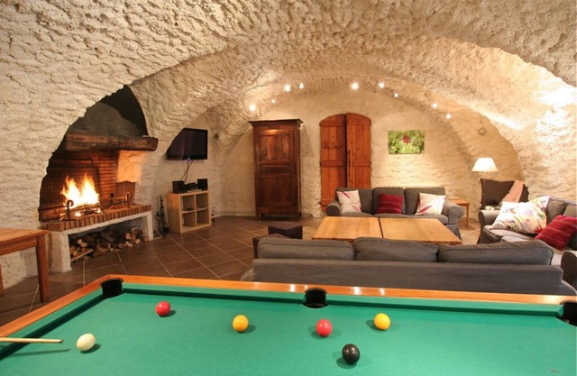 LES 2 ALPES/VENOSC : Le GRILL ★ Family or group vacations.