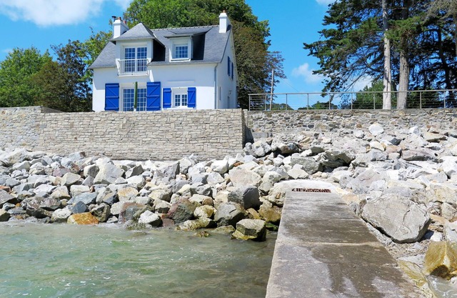 Les Embruns by Interhome