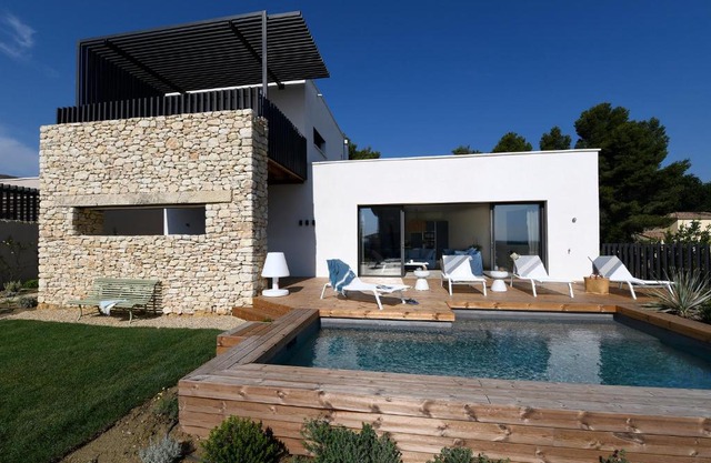 Les Loges en Provence "Villa Ventoux"