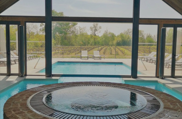 Les Maritonnes Park & Vineyard