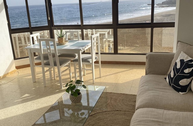 Les Pieds Dans L'eau - Vue sur mer