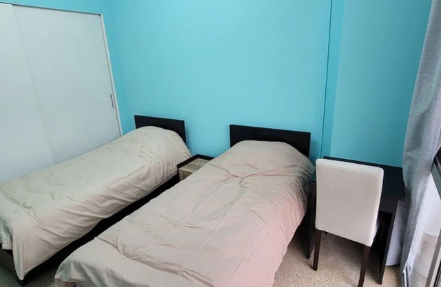 Less than 5 minutes to coast and easily accessible Apart