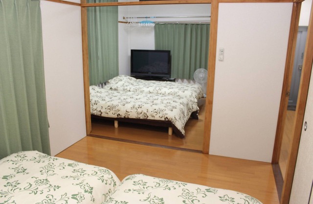 Lets play on Wii 302 4 people OK wifi 4 beds with/Kasuga Fukuoka