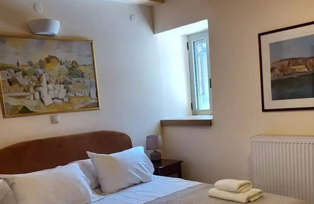 LevanderAroania suites