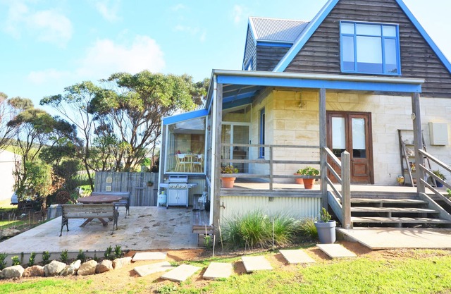 Levys Beach Stone Cottage
