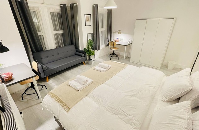 Leytonstone House - Sleepylodge