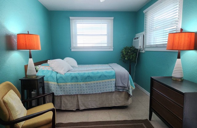 Lido Key Hide-Away for Two