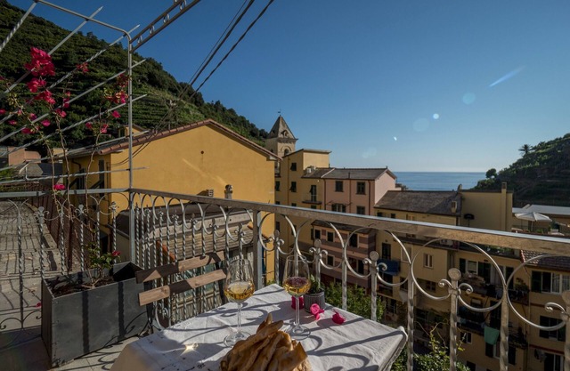 Liersena Sea View Mini Villa with AC