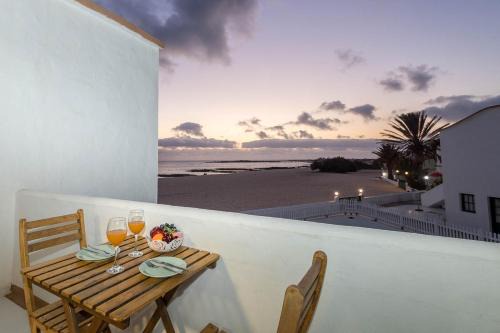 Lightbooking Los Lagos El Cotillo