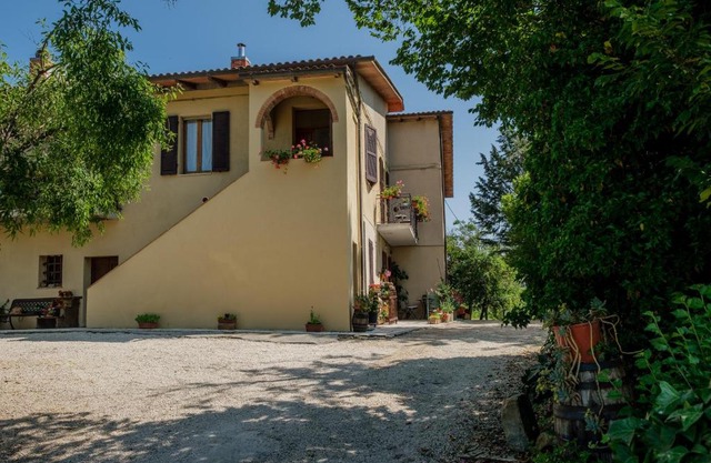 Lignanello Country House