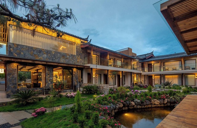 LiJiang Mountion Spring Resort