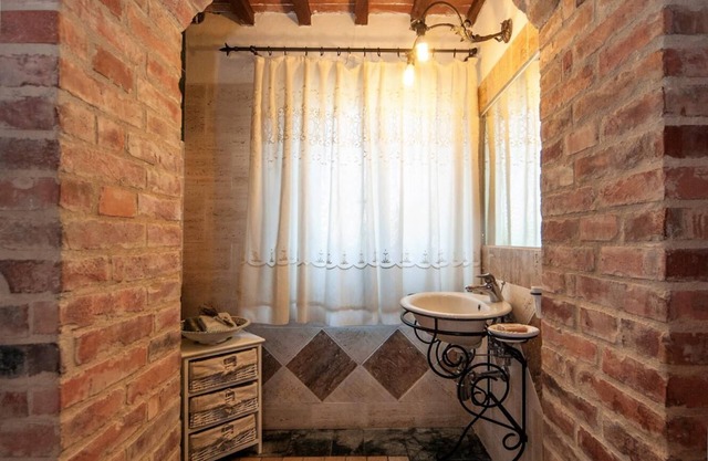 Lillarosa is Your Agritourism Close to Siena