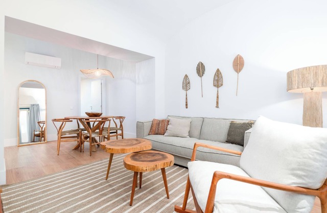 Limehome Evora Rua de Machede 61