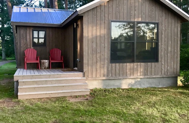 Little Sisu - Nordic Hideaway on Silverthorn Lake
