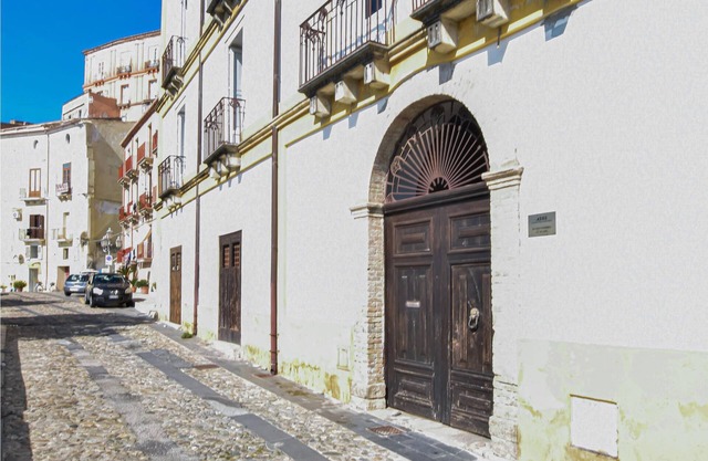 Live in style in this beautiful vacation apartment with sea view in Amantea.