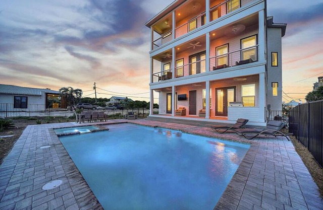 Live It Well by Five Star Properties