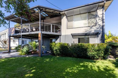 Live The Dream - By Latitude South Coast