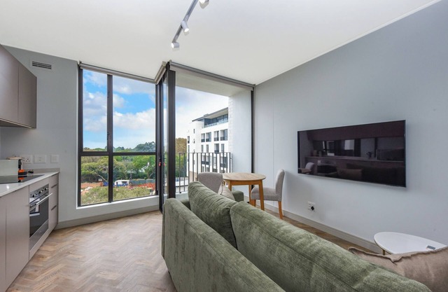 Live the Dream:Luxurious 1-Bedroom at One Rosebank
