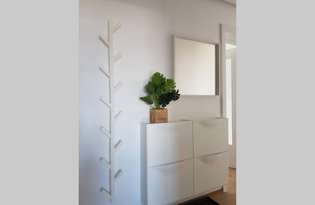 Living Home, apartament cu două dormitoare și două băi