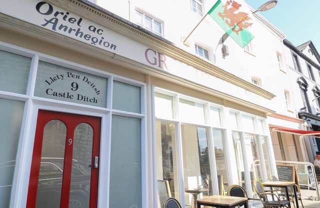 LLETY PEN DEITSH 2, family friendly in Caernarfon