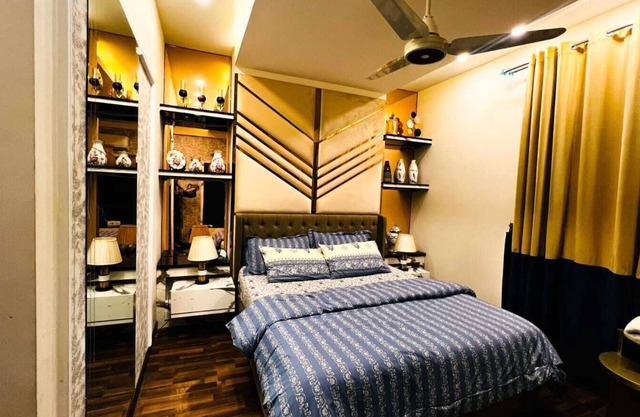 LMY Luxury Serviced Apartment in Elysium Tower Facing Centaurus Mall