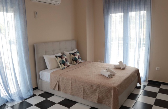 Located in Kanistro 70meters from the Sea in a quite area weith a nice garden