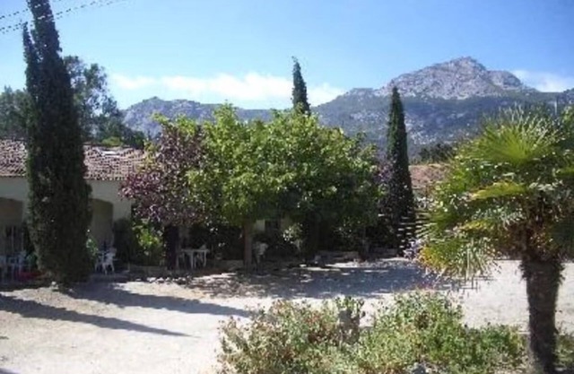 Location Calvi Studio Proche Plage et Commerces