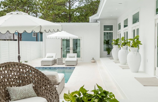 Location, comfort, and 5 beach accesses to more than one mile of deeded beach!