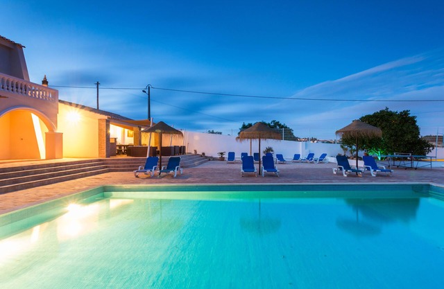 LOCATION LOCATION LOCATION !