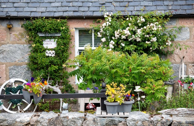 Loch Ness Gate House