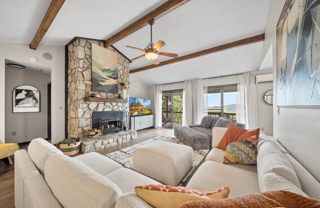 Lodge & Views at App Ski Mountain–Mountain Sunrise