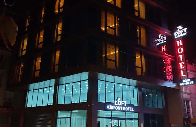 Loft Airport Hotel