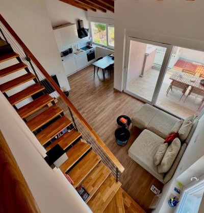 Loft with Sea and Fortress View Central Hvar