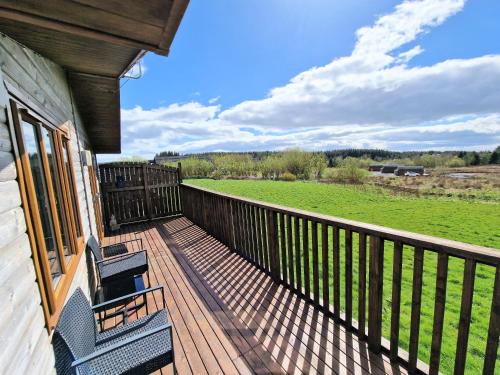 Lomond 4 with Private Hot Tub - Fife - Loch Leven - Lomond Hills