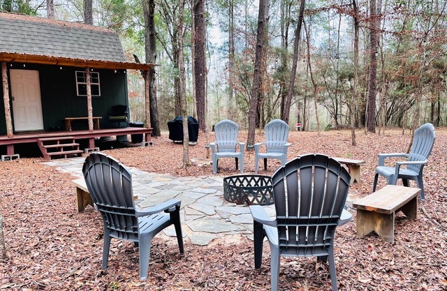 Lone Wolf Lodge Cabin Rental