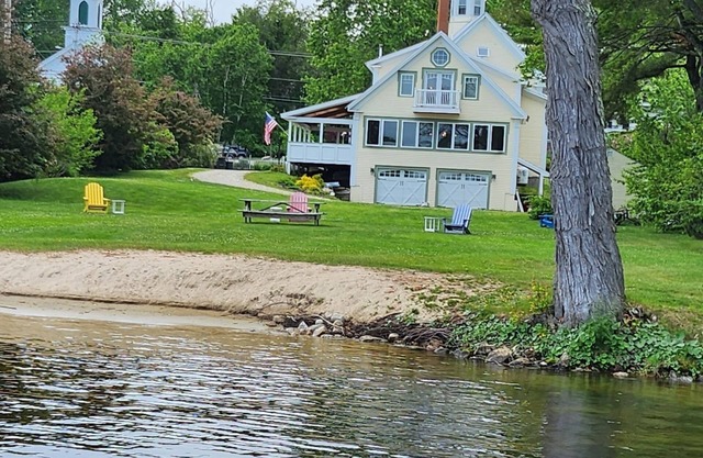 Long Lake - Gorgeous Sandy Beach