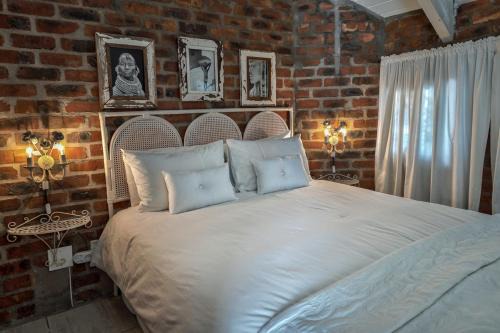 Los Olivos at the Yard